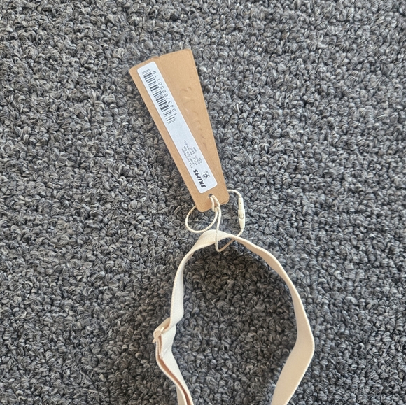 SKIMS FITS EVERYBODY TSHORT DEMI BRA 46DD - Picture 2 of 3